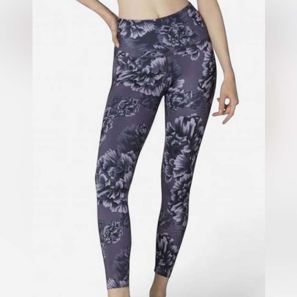 Beyond Yoga Floral Leggings - Dark Purple